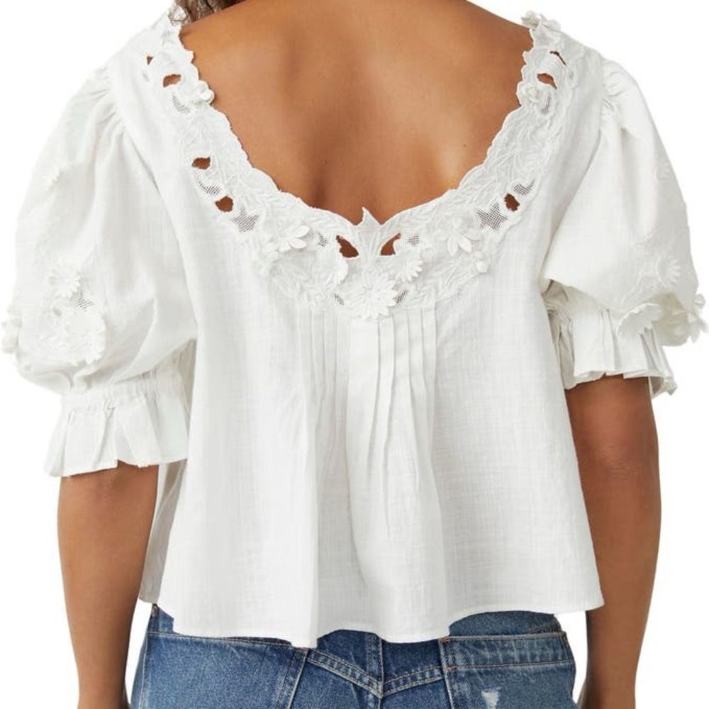Sophie Floral Appliqué Cotton Top
Free People Size XS - Picture 2 of 6